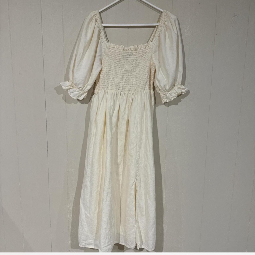 GAP linen puff sleeve dress